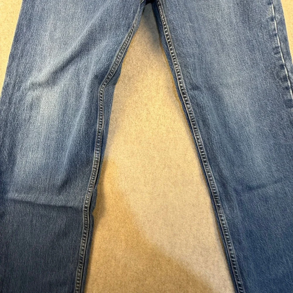 Levis levi 550